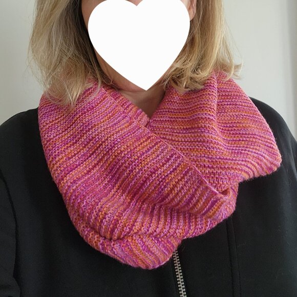 Infinity Scarf and Glove Set - Picture 5 of 8